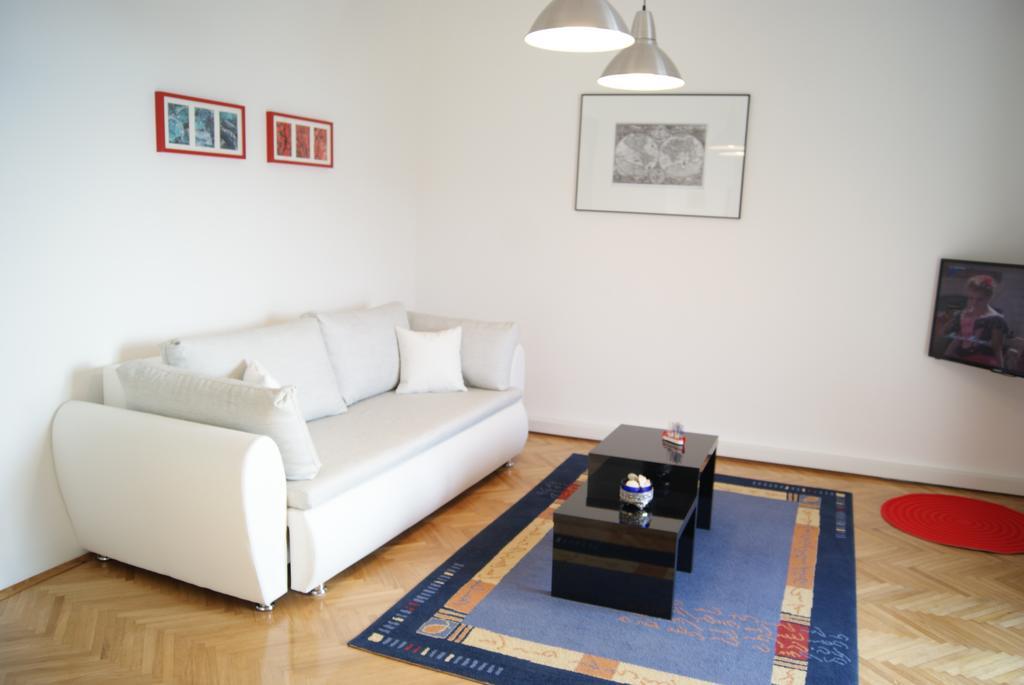 Sunset Apartment セルツェ 部屋 写真